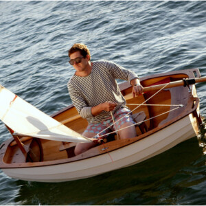 segeln-Holzboot-Sonnenbrille-Hobby