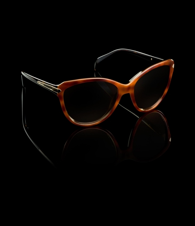 Sonnenbrille-Damen-Kunststoff-trendy-Look-hoher-UV-Schutz