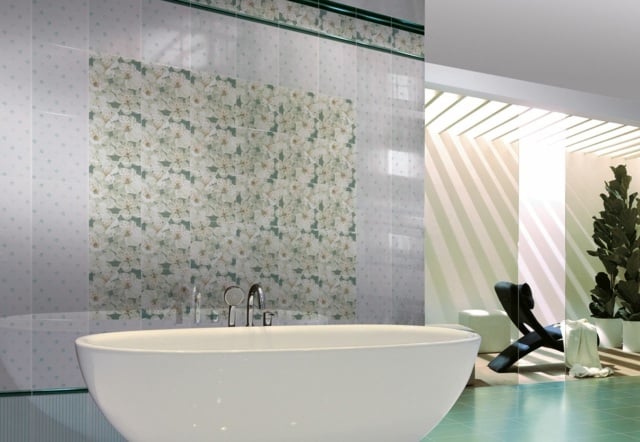 Blumenmuster Gestaltungsideen Badezimmer Mosaik