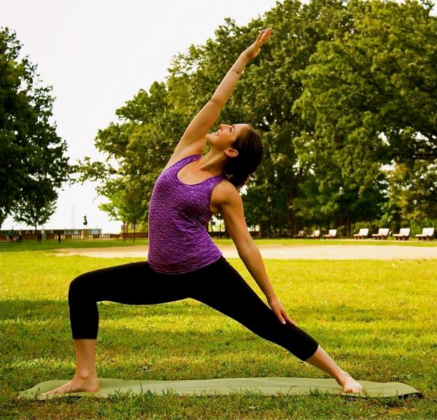 Yoga-Streckungsübungen-Sport-treiben