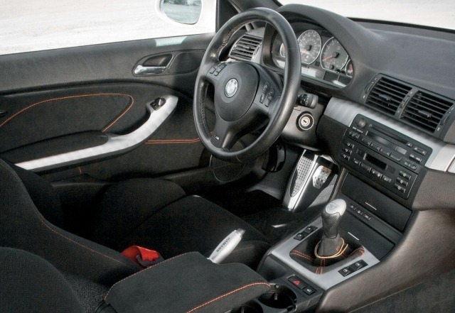coupe-seite-bmw-e46-interior-m3