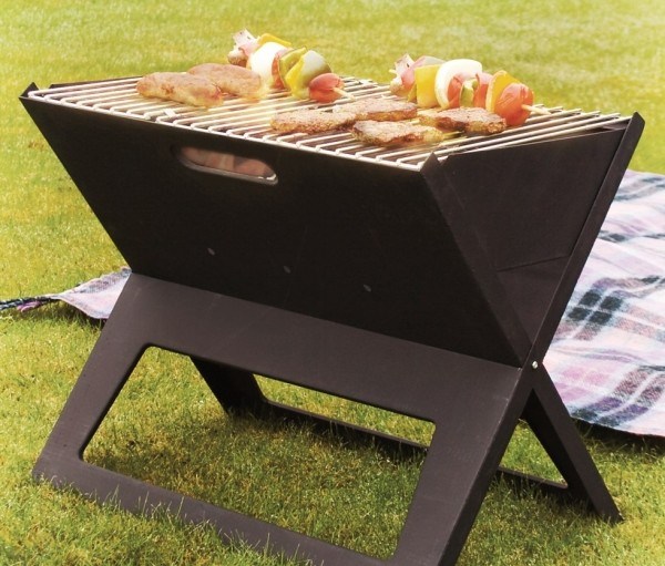 designer-grill-mini-camping-idee-sommer