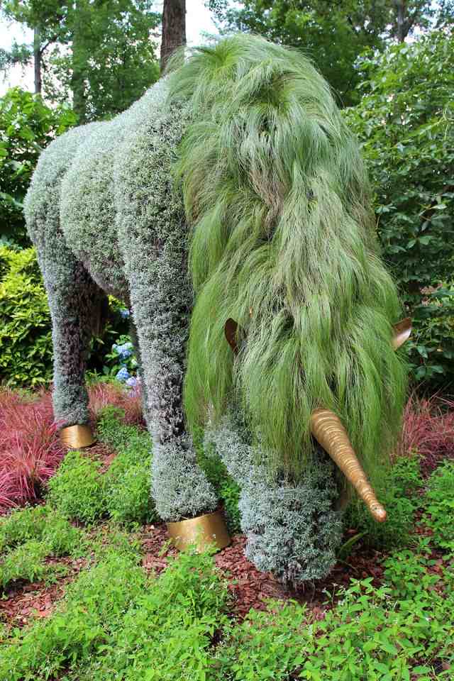 skulpturen einhorn imaginary lebendige topiary deavita