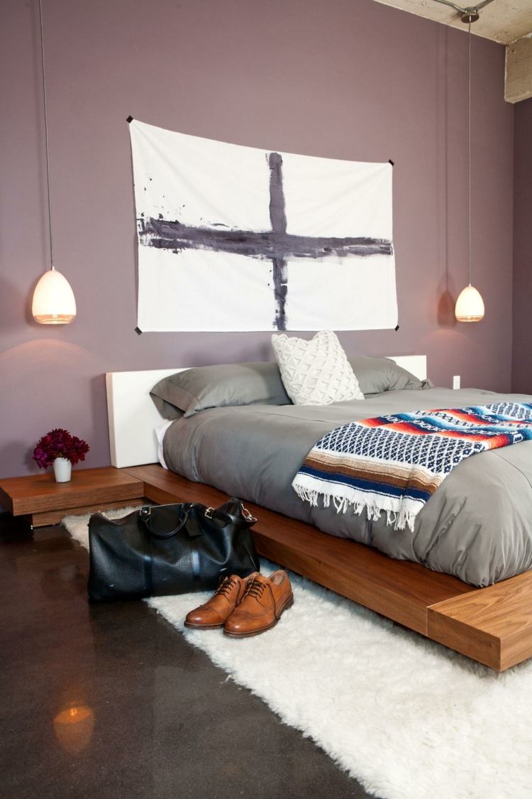 farbgestaltung für schlafzimmer lila nuance maskulin einrichtung holz bett