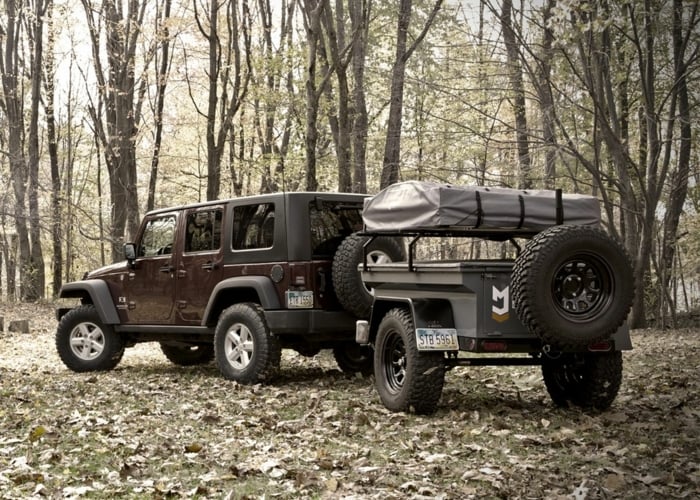 geländewagen anhänger design morv zelt ersatzreifen wald camping