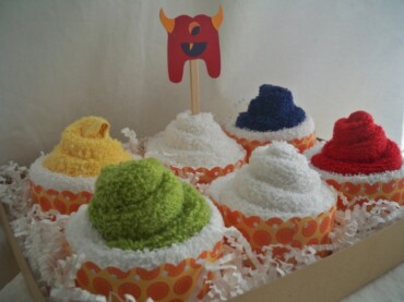 ideen für die babyparty cupcakes geschenk bastelidee tuecher