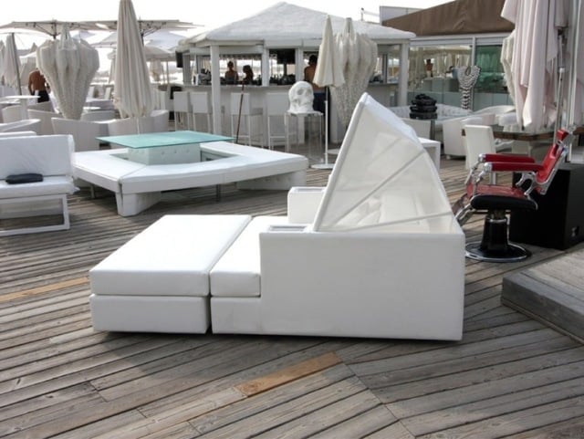 outdoor möbel für terrasse photovoltaik relaxsofa santa monica-weiß-sonnensegel 