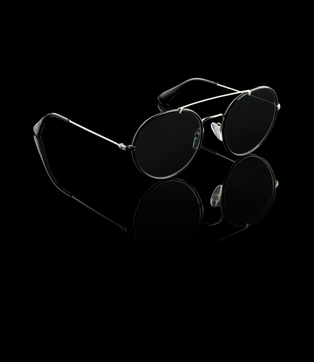 polizisten-sonnenbrille-Metall-Glasfarbe-prada-design