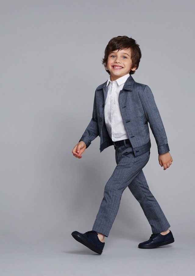 Anzug-für-kleine-Jungs-klassisch-weißer-Hemd-mit-kragen-Dolce-Gabbana