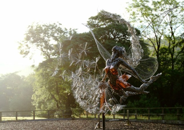 Metall Skulptur Elfen Pusterblume originelle Idee