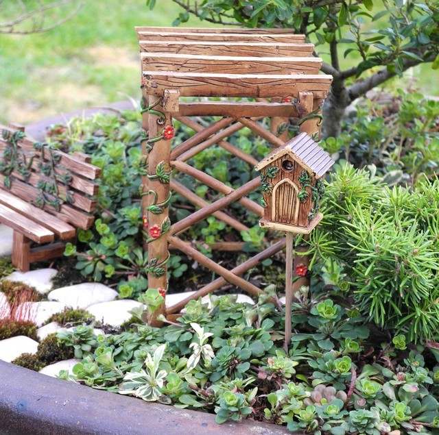 kleine Gärten Holz Sonnenschutz Pergola