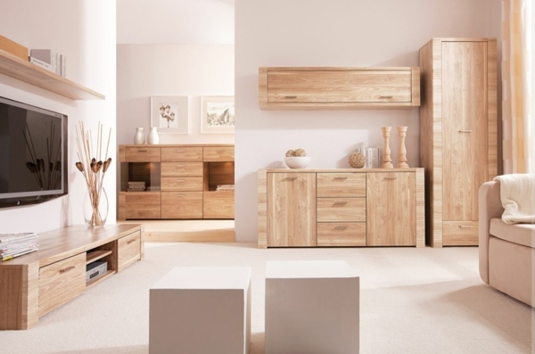 Holz-ist-auch-modern-Wohnzimmer-Anrichtekommode