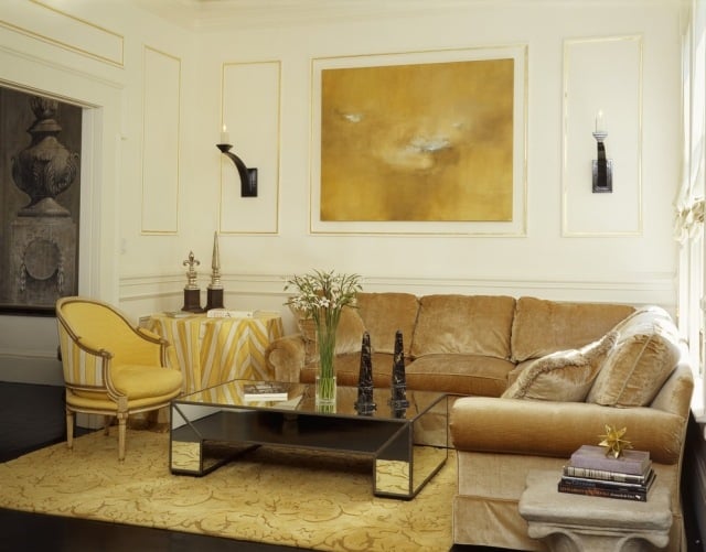 Inspiration-zur-Farbgestaltung-wohnzimmer-charmante-gold-akzente-samtige-möbel