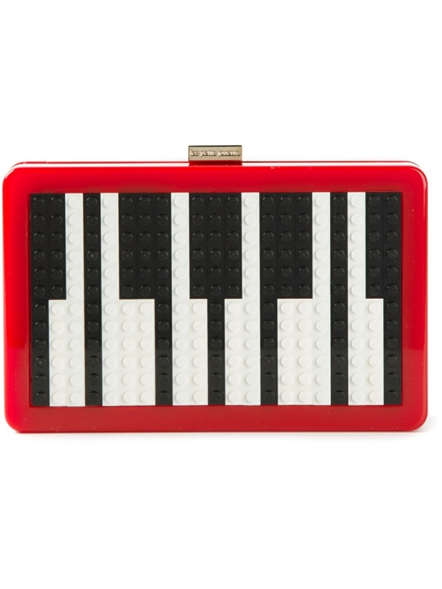 rote-Umrandung-Klavier-Tastatur-Clutchbox