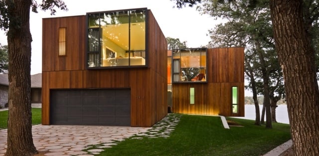 Moderne-Holz-Fassade-naturbelassen-gebäudehülle-renovieren-ideen