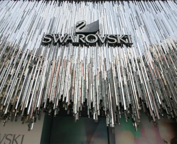 Swarovski-logo-schmuck-kollektion-2012-jewel-kingdom