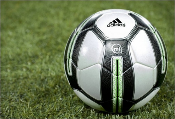 adidas-micoach-ball-sport-sensoren-handy