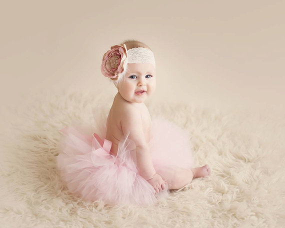 baby-mode-maedchen-rosa-tutu-haarband-spitze-blume