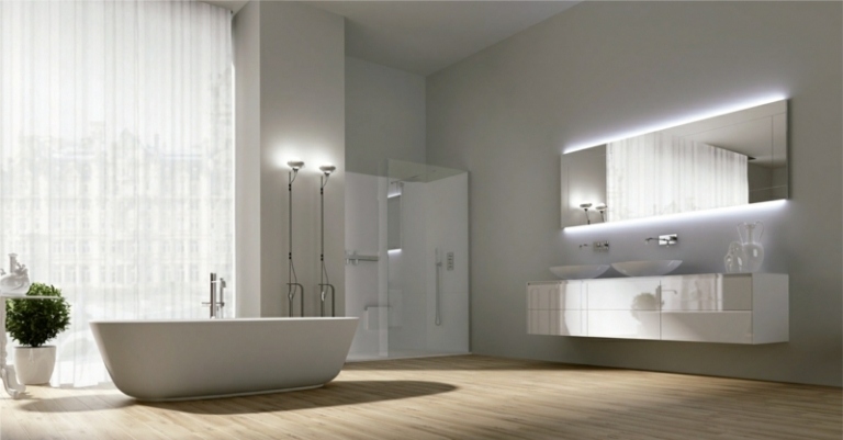 badezimmer modern einrichten hell idee beleuchtung spiegel parkett wanne