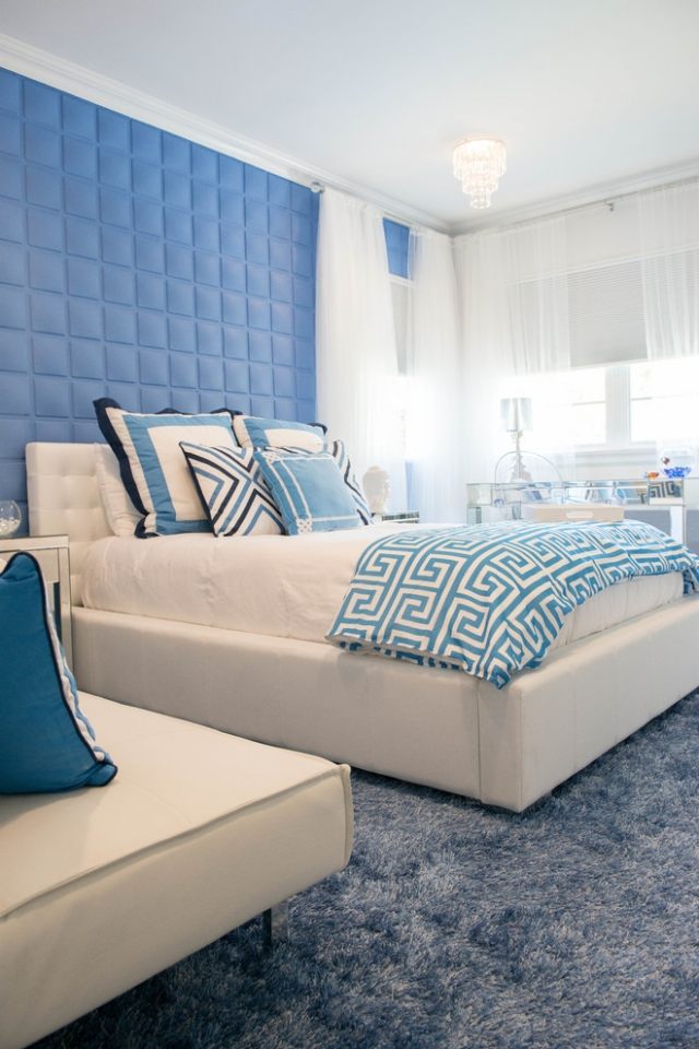 jugendzimmer-maedchen-modern-blau-weiss-geometrisch-shaggy-teppich