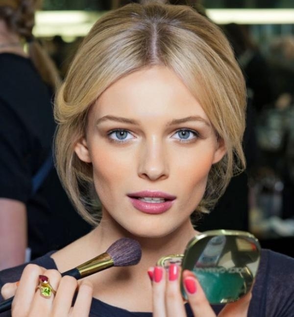 junger-aussehen-make-up-tipps-tricks
