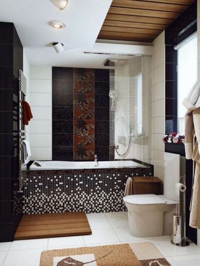 kleines-bad-gestalten-badewanne-mosaik-verkleidung-schwarz-weiss