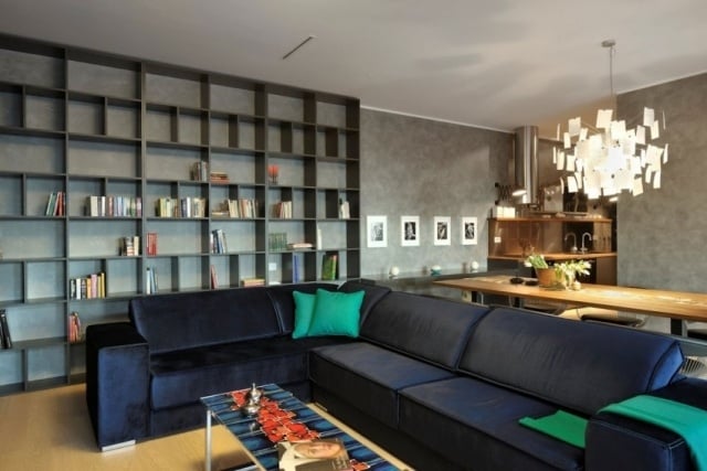 leder-sofa-verstellbare-lehne-wohnzimmer-gestalten-wände-beton-look