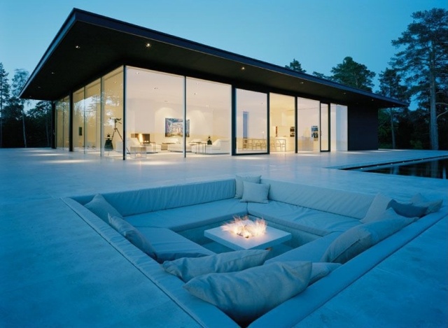luxus-lounge-im-fußboden-eingelassen-terrasse-design-ideen-modern