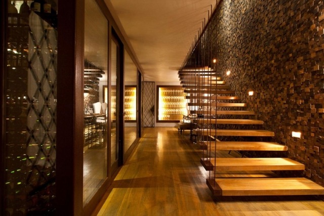 luxusvilla-einrichtung-treppen-wanddeko-mosaik-3d-look