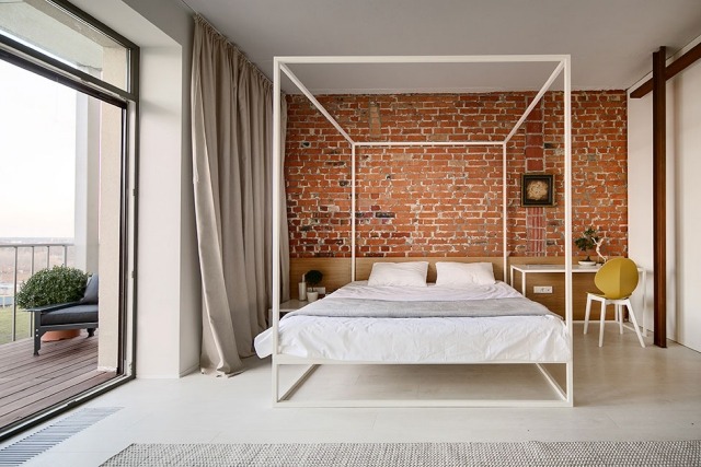 schlafzimmer-ziegelwand-industriell-stil-zugang-balkon