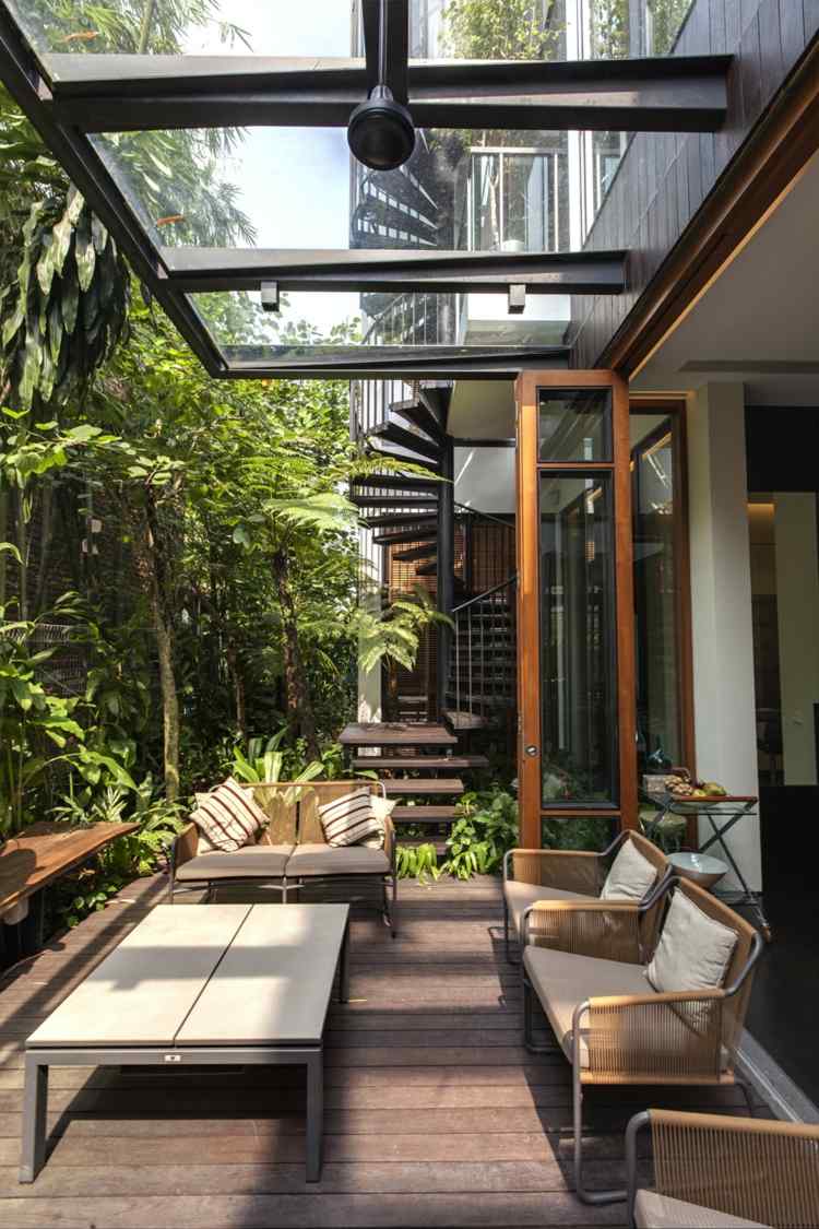 terrassen-ideen-lounge-modern-korb-moebel-pflanzen