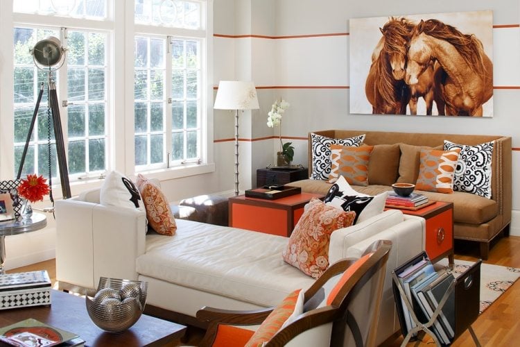 wand-streichen-ideen-streifen-wohnzimmer-orange-breit-duenn