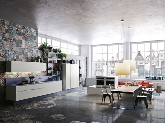 wohnzimmer-loft-stil-skandinavisch-inspiriert-wohnideen-hohe-decke