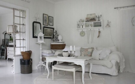 wohnzimmereinrichtung im shabby chic weiss moebel romantisch laterne