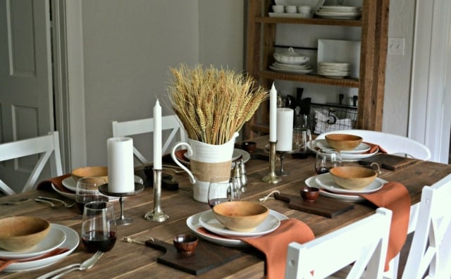 Weizenhalme Tisch puristisch dekoriert Beispiele