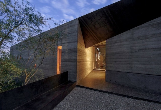 minimalistisches Design schöne Fassade Steinplatten verkleidet