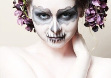 Geist Halloween Frauen Makeup Ideen Gesicht Augen