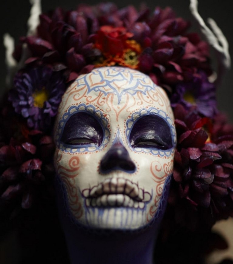 Halloween-Makeup-Totenkopf-Ideen-Frauen