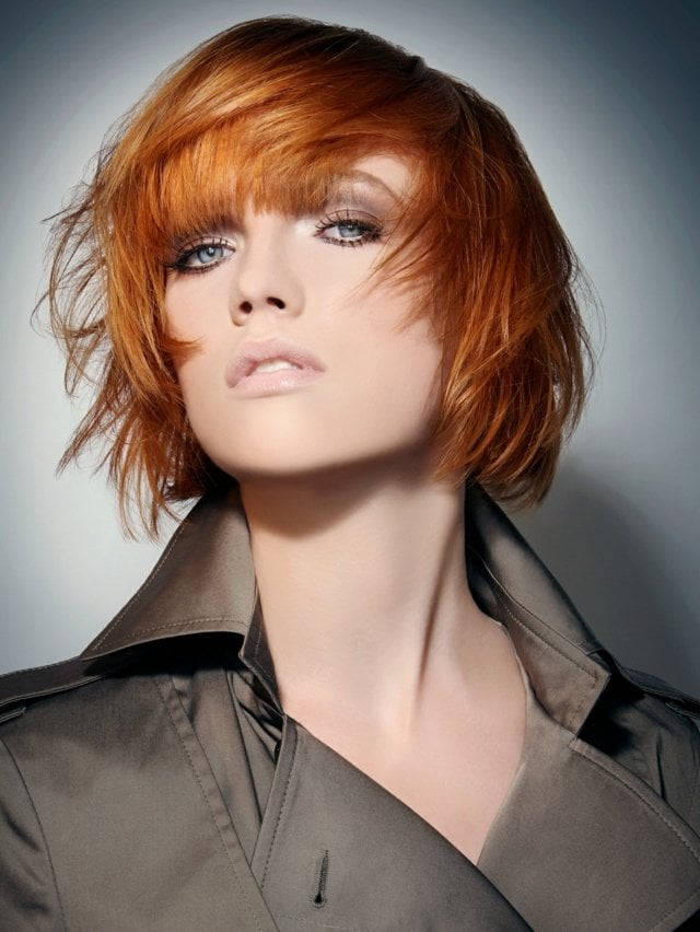 Kurzer-Haarschnitt-Gold-Orange-Haarwahl