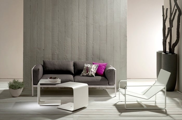 Outdoor-Indoor-Möbel-Design-modern-pink-dekokissen-beistelltisch-weiß