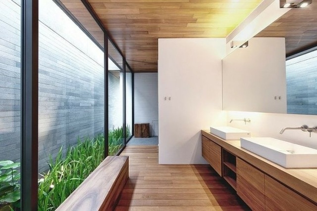badezimmer-mit-pflanzen-badbeleuchtung-indirekt-moderne-badmöbel-holz