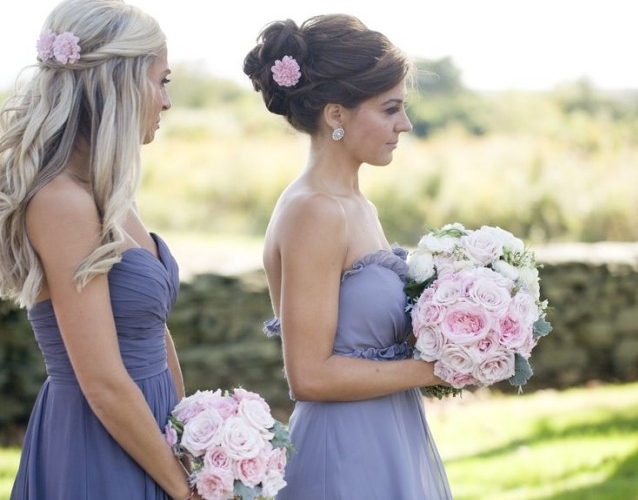 brautjungfer-frisuren-ideen-hochsteckfrisuren-blumen-haare