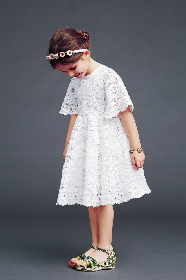 Haute Couture Mädchenmode elegante-Kindermode-Einschulung-dolce-gabbana-spitzenkleid-weiß