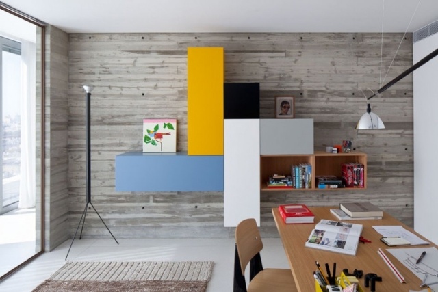 farbideen-wohnung-einrichtung-modulare-wohnwand-blau-gelb-grau-fächer