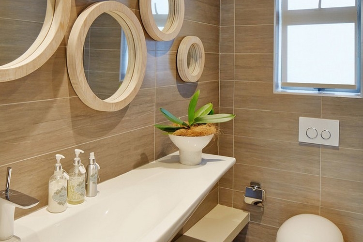 Fliesen in Holzoptik