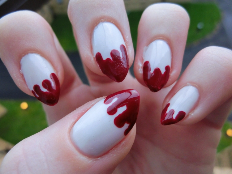 Halloween Nageldesign