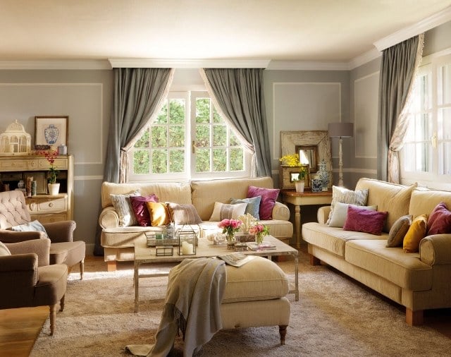 ideen-wohnzimmer im landhausstil-beige-sofas-hellgraue-wandfarbe