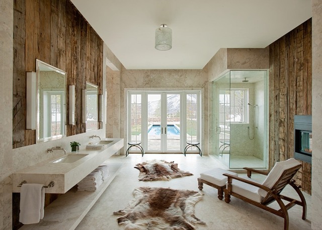 marmor-badezimmer-waschbeckenboard-wände-rustikal-chalet-stil-fell-teppich