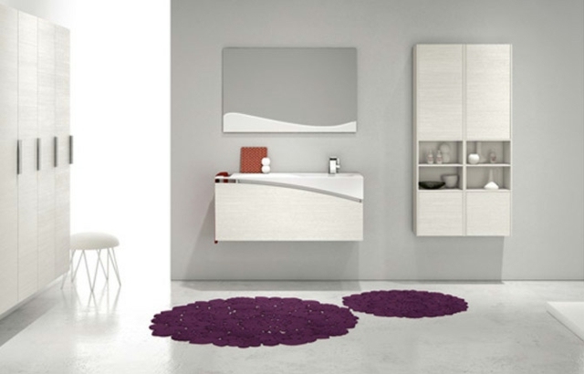 raue-Optik-badezimmer-Möbel-viertüriger-Schrank