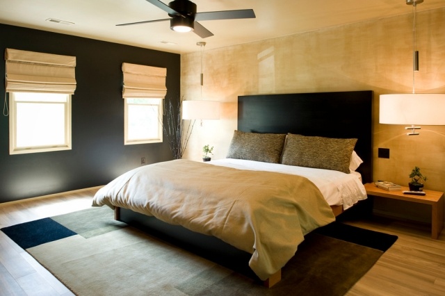 schwarz-gold-schlafzimmer-farben-spannungsvoll-faltrollos-fenster